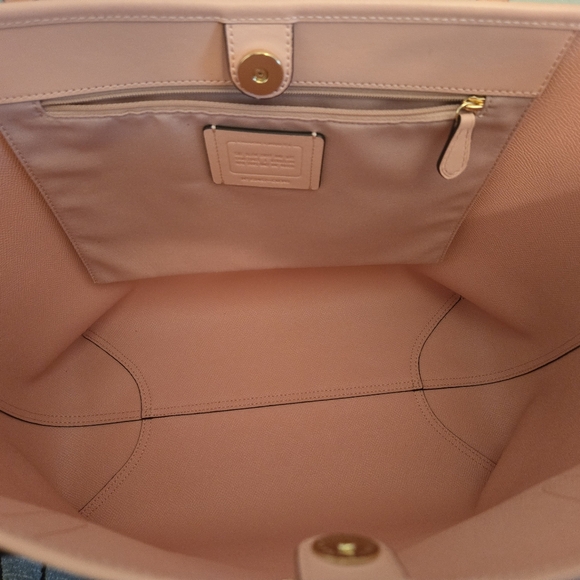 Coach X - Picture 4 of 5